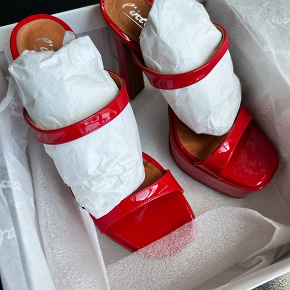 L’INTERVALLE - size 40 - vibes red patent / verni rouge heels - Picture 5 of 9